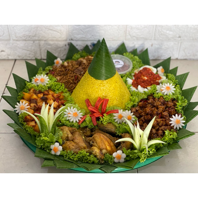 

Tumpeng 10orang