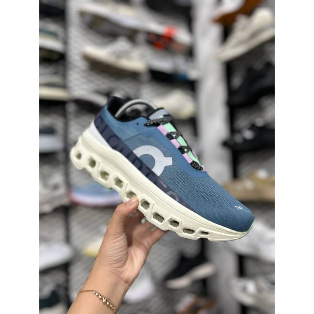 ON CLOUD MONSTER BLUE PERFECT KICK