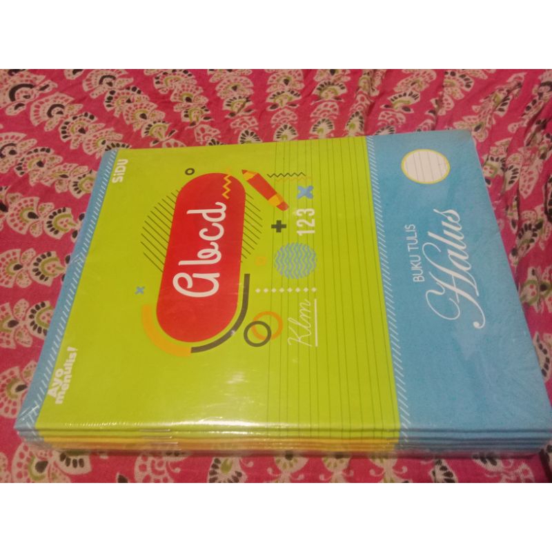 

buku halus isi satupack (10pcs) harga 34000 isi 38 lembar