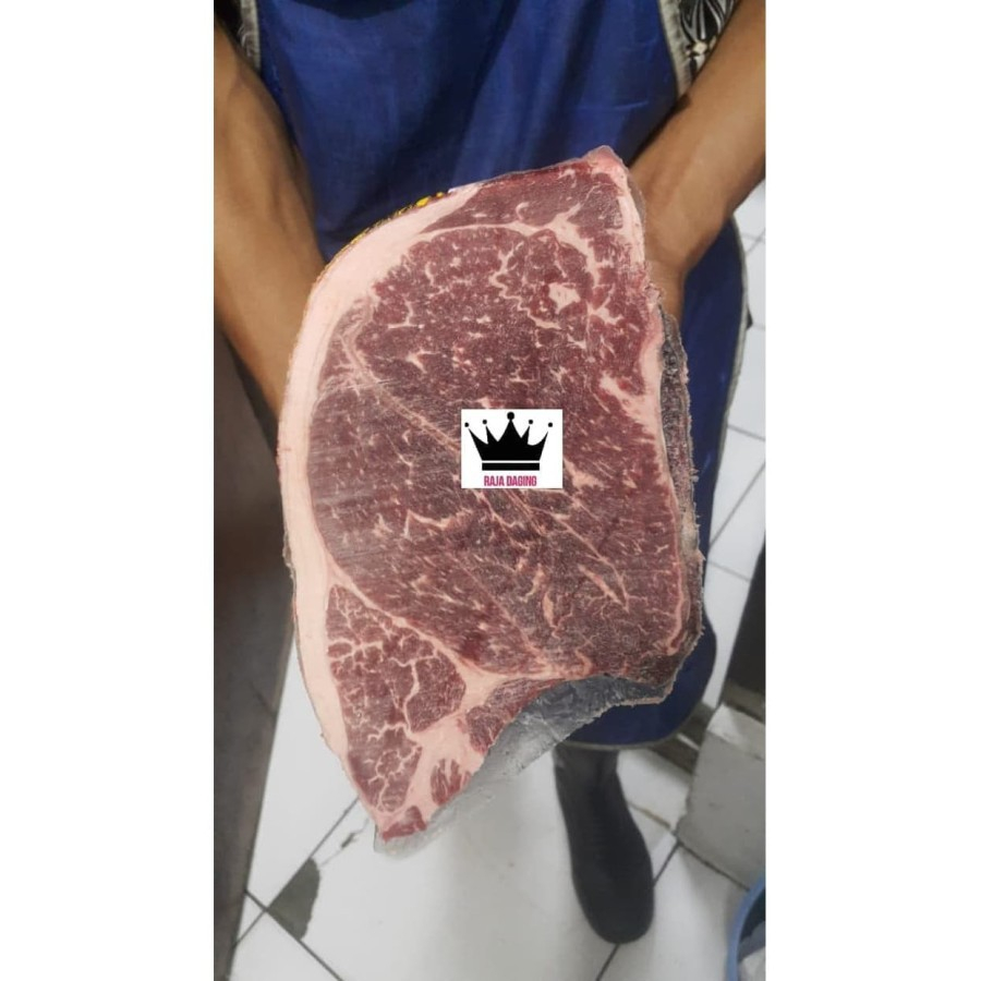 

TOP SIDE WAGYU (AUST) GRAINFEED MB 5++ @1KG -PREMIUM QUALITY!!!
