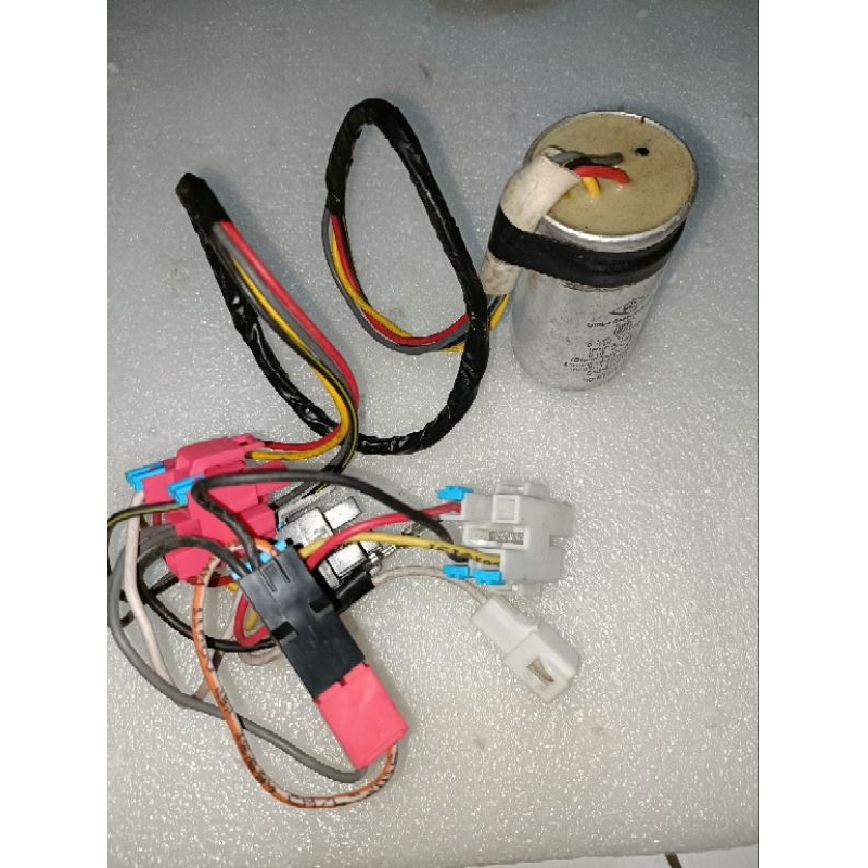 Kapasitor Capasitor Mesin Cuci Original Lg 9,5Uf+6Uf