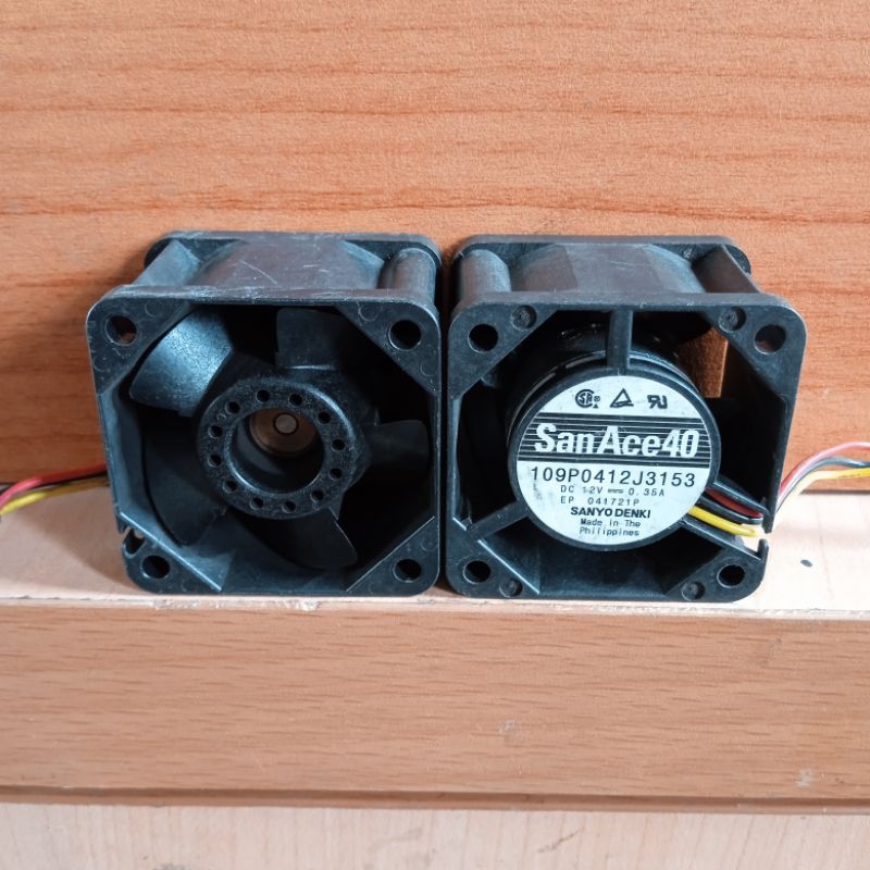 KIPAS SanAce DC 12V 0.35A 4X4 CM TEBAL 2.8CM FAN BEKAS
