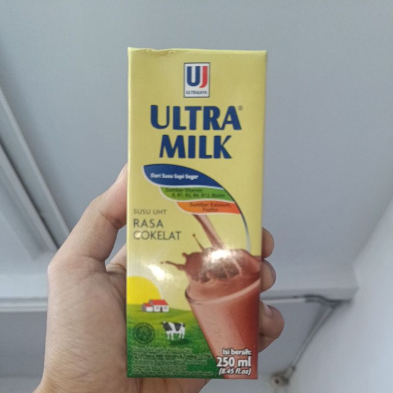 

Susu kotak Ultramilk 250mlx24(dus)