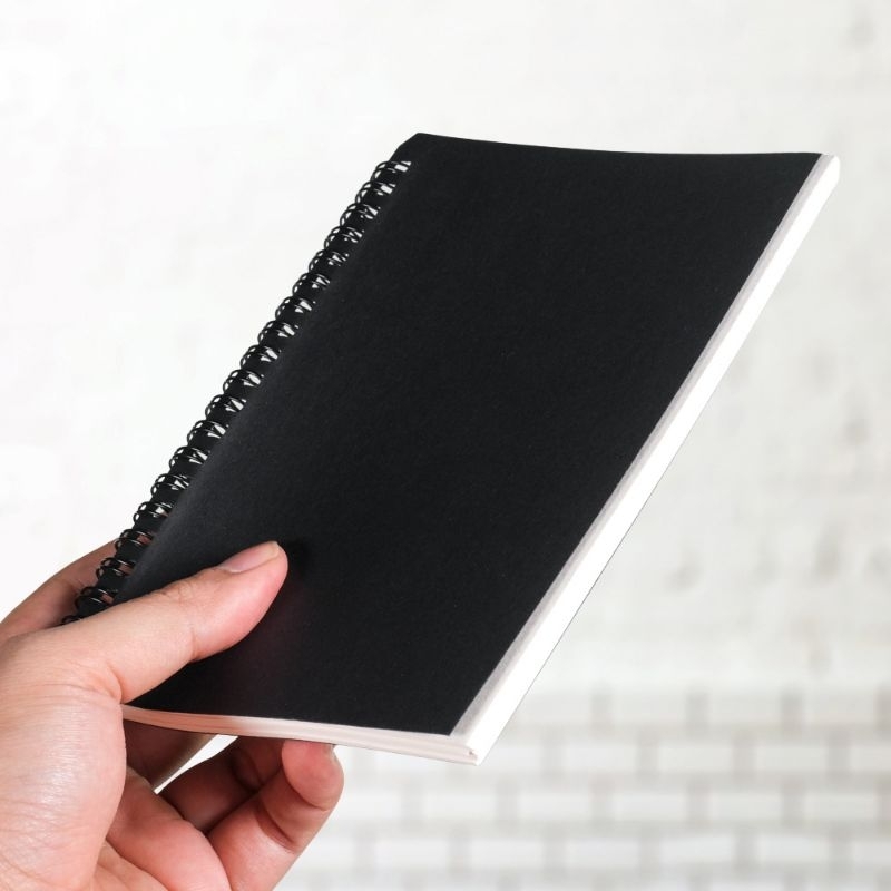 

Toddi Buku Sketsa Jurnal Softcover Sketch Notebook Diary 120GSM 96 Halaman Blank Cover Hitam - BQ-N14