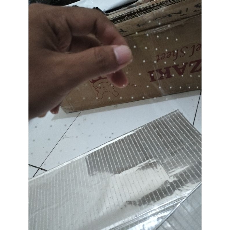 

10 lembar Plastik bintik-bintik ketebalan 20 micron/plastik jalagundi/plastik layangan/plastik parcel