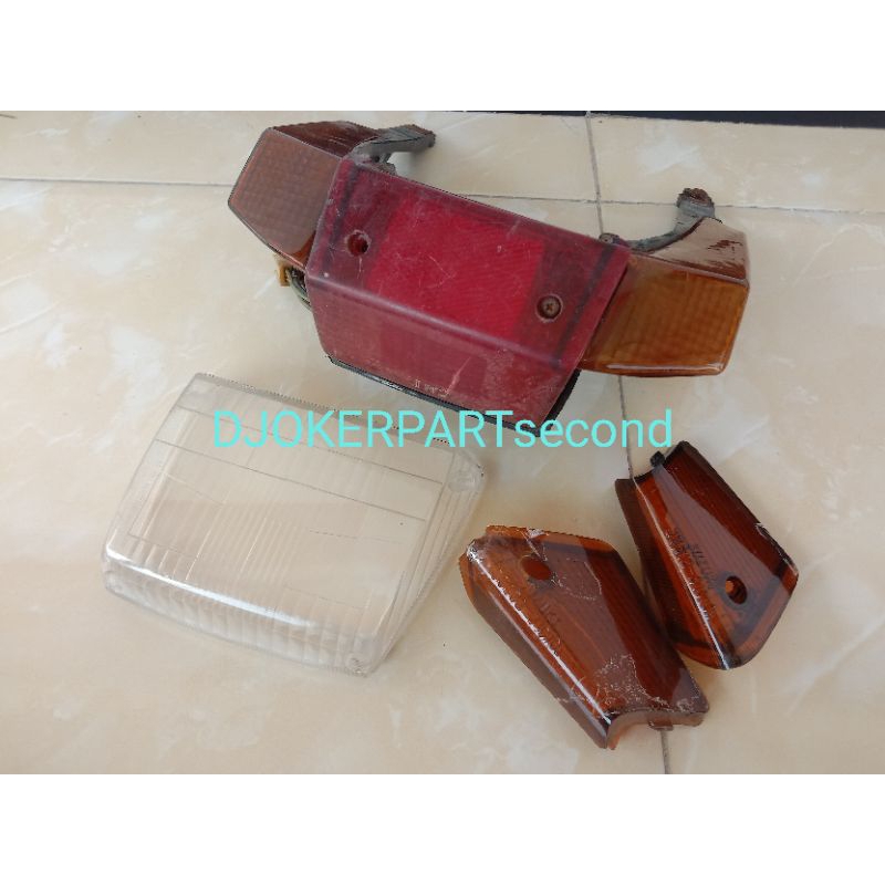 MIKA LAMPU SUZUKI CRYSTAL STOPLAM SUZUKI CRYSTAL