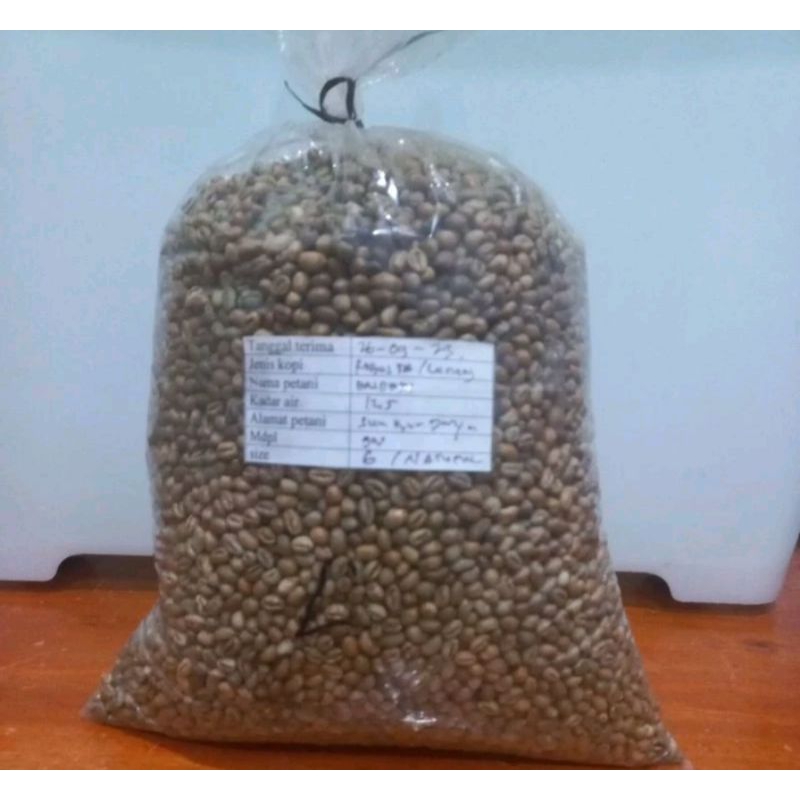 

Biji Kopi Robusta (Belum roasting)