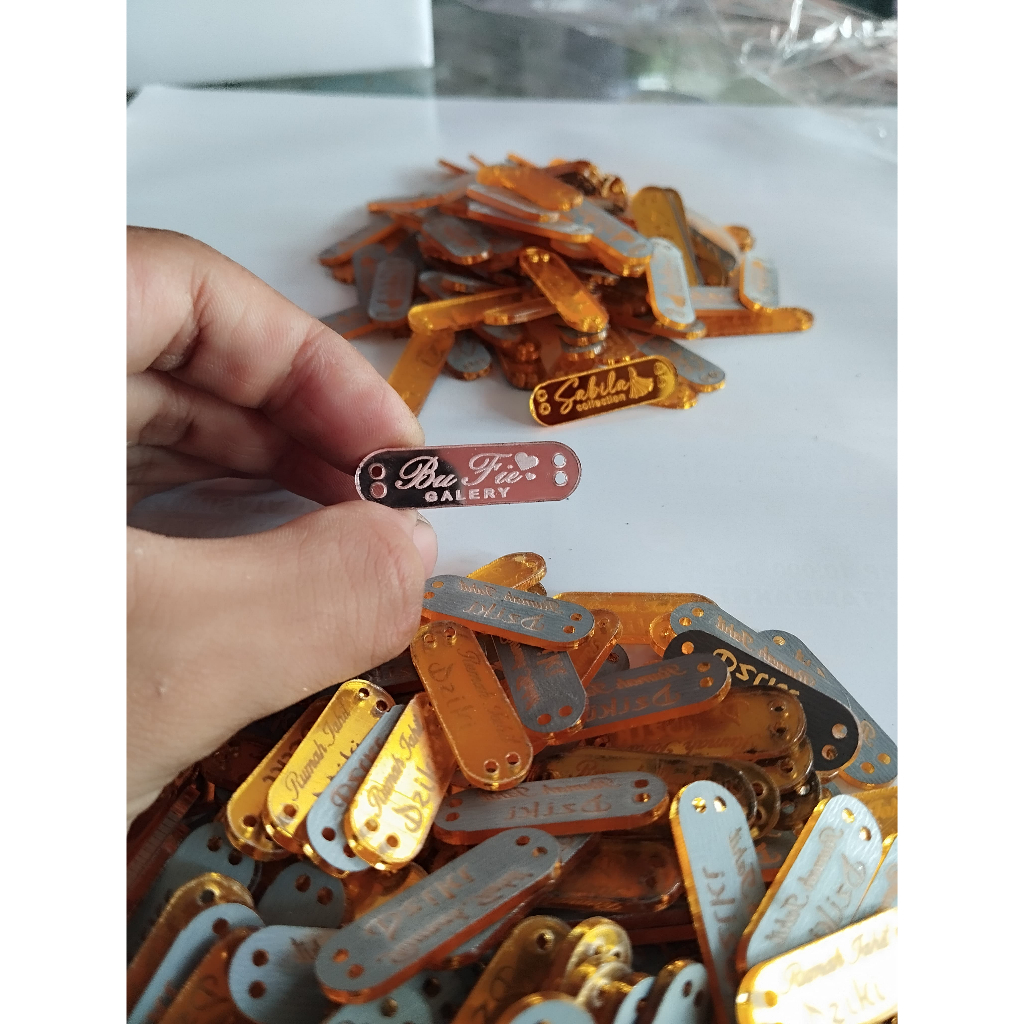 

label acrilik untuk krudung/baju