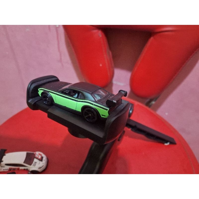 Hotwheels Dodge Challenger FNF (loose)