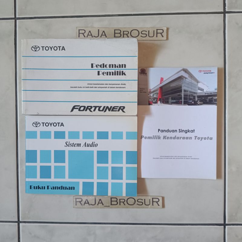 Buku Pedoman Pemilik/Buku Panduan Audio/Manual book Toyota Fortuner 2005-2011 Original ORI 1 Set