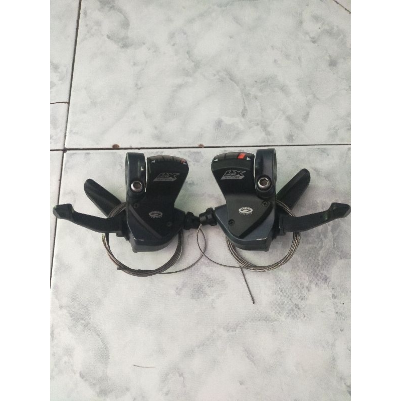 Shifter Shimano Deore LX SL-M570 Japan 3x9 Speed kondisi Second Mulus dan berfungsi normal