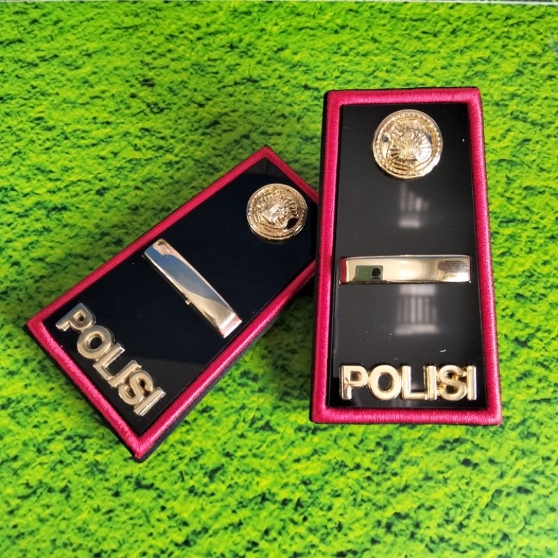 PANGKAT PDH POLISI IPDA, IPTU, AKBP KAIN AKRILIK LIS MERAH LUXURY