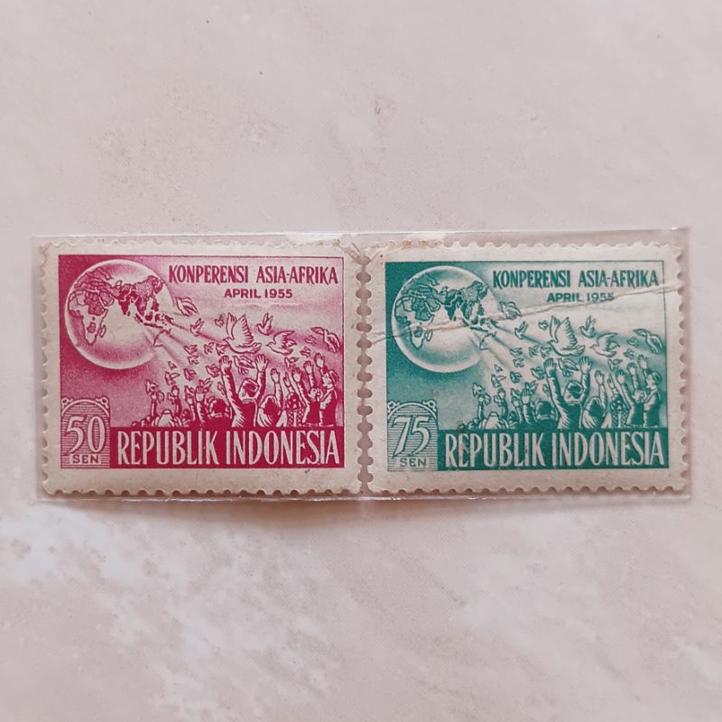 

(AC) Perangko Indonesia 1955 Konferensi Asia Afrika Set 2 pcs Mint