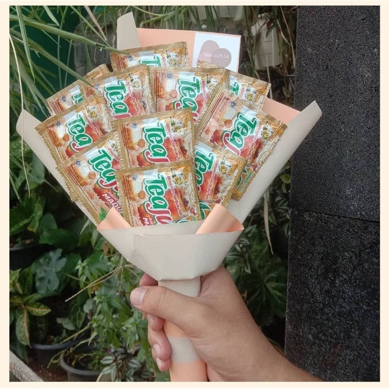 

Buket Minuman Sachet (Free blank card) free kartu ucapan| Buket Jajan | Snack Bouquet | Handmade Pre-Order | Hadiah / Hampers | Kado Ulangtahun / Wisuda