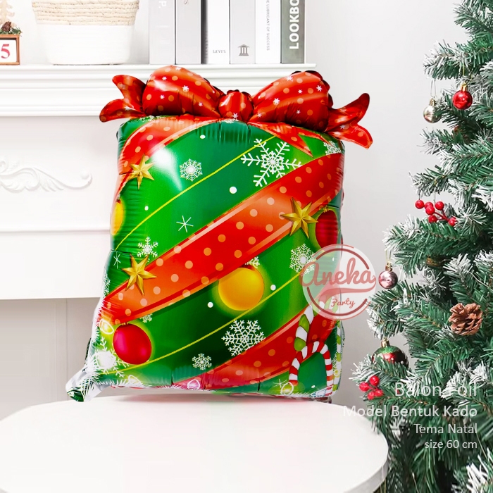 Balon foil kado natal / balon gift natal / balon pesta tema natal hampers merry christmas kado