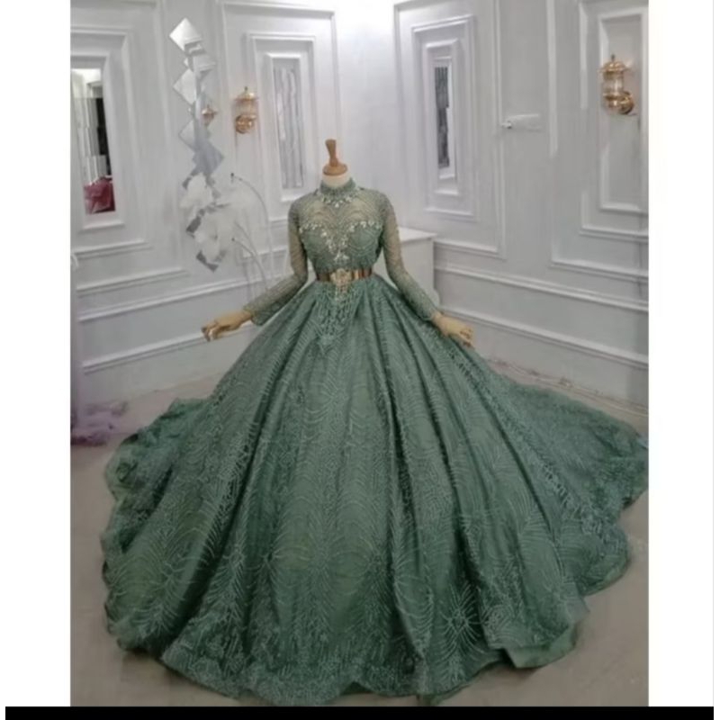 Preloved gaun pengantin warna hijau wardah