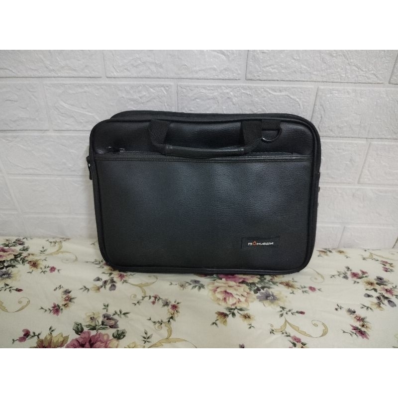 Tas laptop 11 inch original kulit. Tas laptop mohawk. Tas laptop kulit. Tas laptop hitam. Tas laptop