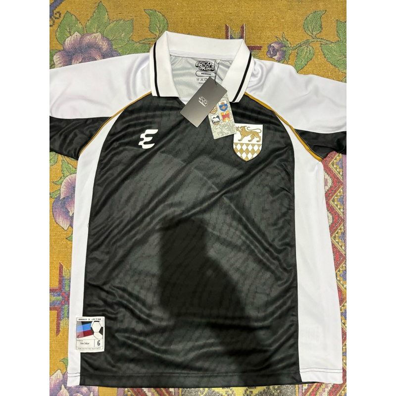 jersey erigo x jkt48 gita size M + pc panini