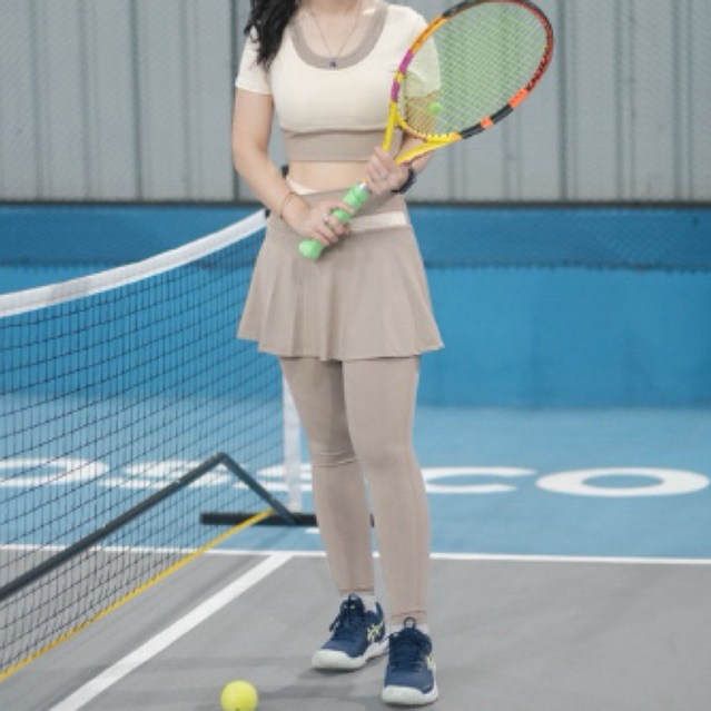 BAJU TENNIS LARI BADMINTON PILATES