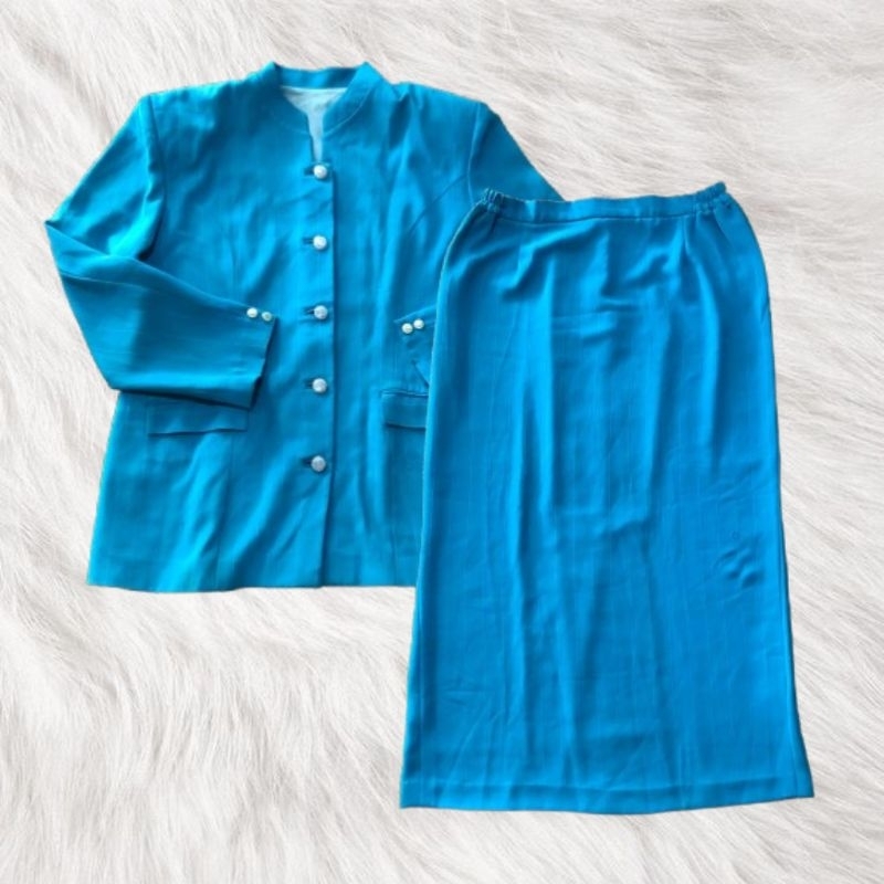 Preloved jas wanita rok warna biru muda