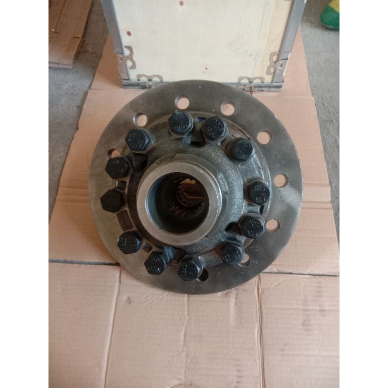 CASE DIFF TENGKORAK GARDAN CANTER PS125 PS136