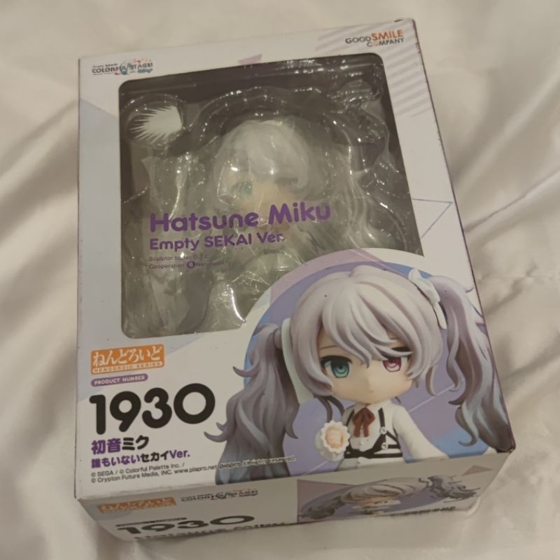 Nendoroid Hatsune Miku Niigo Nightcord • Empty Sekai • Project sekai