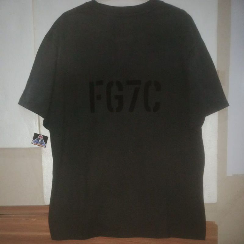 FEAR OF GOD t shirt size L SECOND ORIGINAL