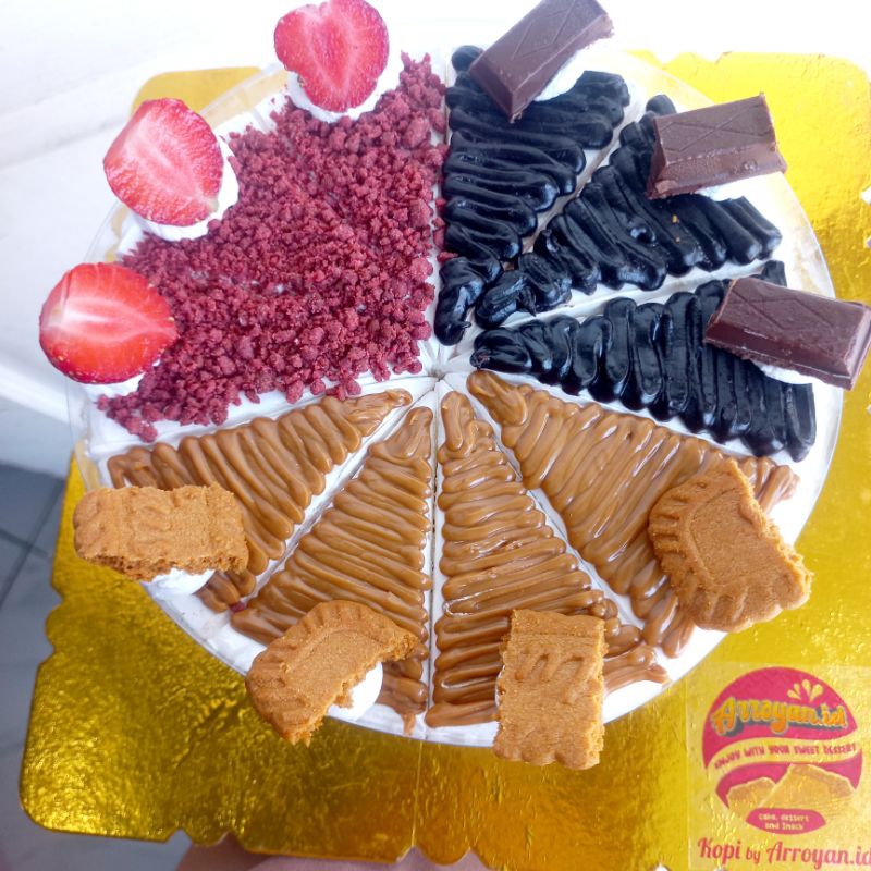 

Kue ulang tahun Mille Crepes Cake uk. 16cm