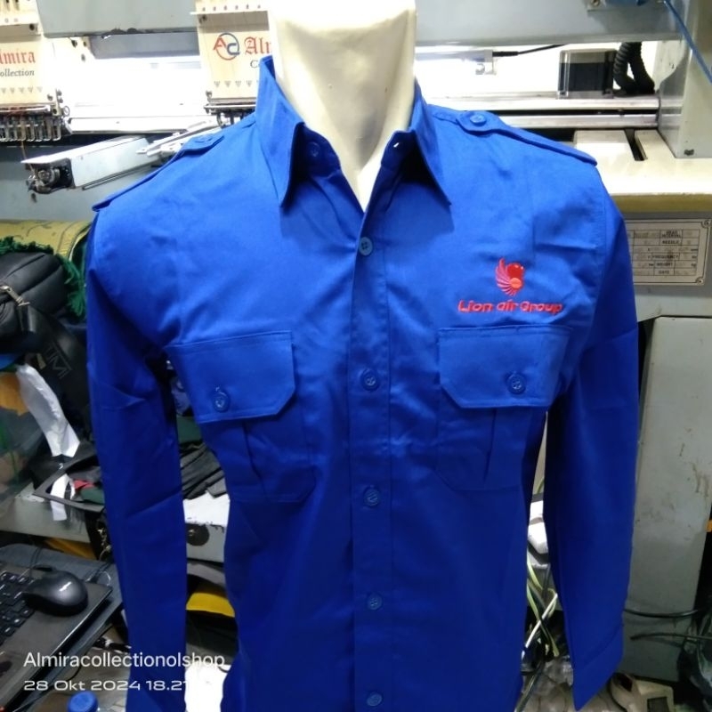 kemeja Lion air