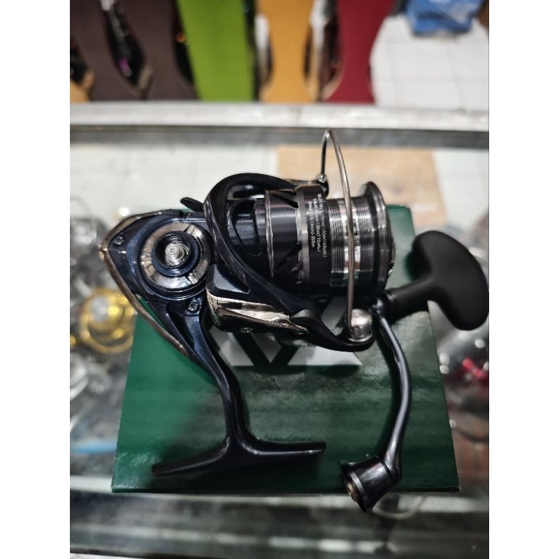Daiwa Revros HG LT 3000