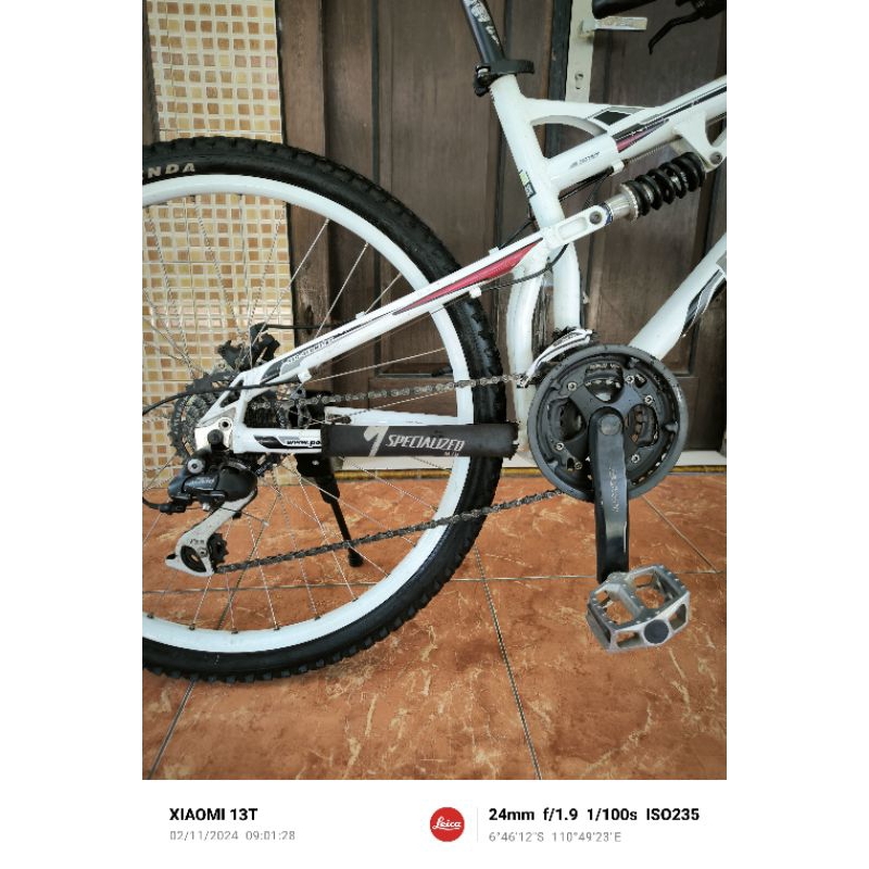 Polygon fullsus broadway 3.0 size 26 alloy