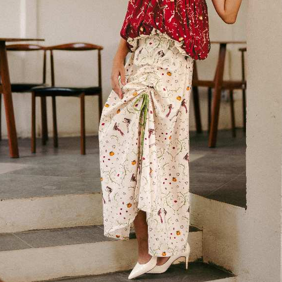 Tales and Wonders - Rok Serut Bawang Merah Bawang Putih