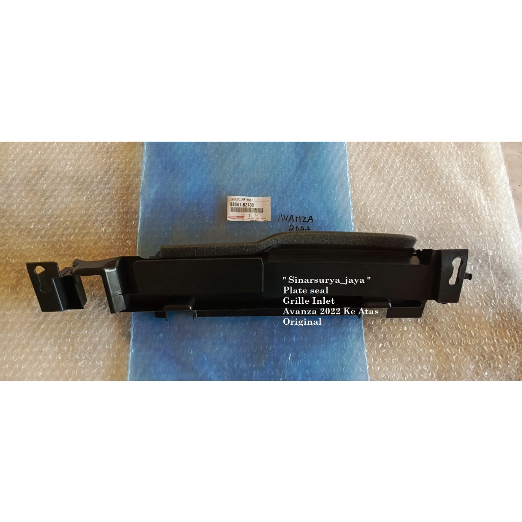 Grille plate seal Inlet cover plastik radiator Atas Avanza 2022-2024 Original 88561-BZ430