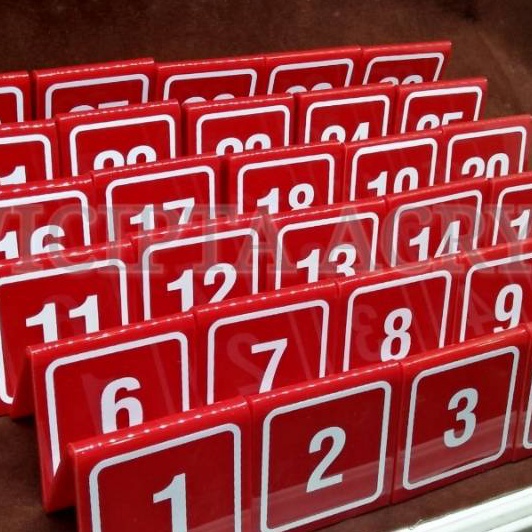 

FG2 Acrylic Nomer Meja Merah 13