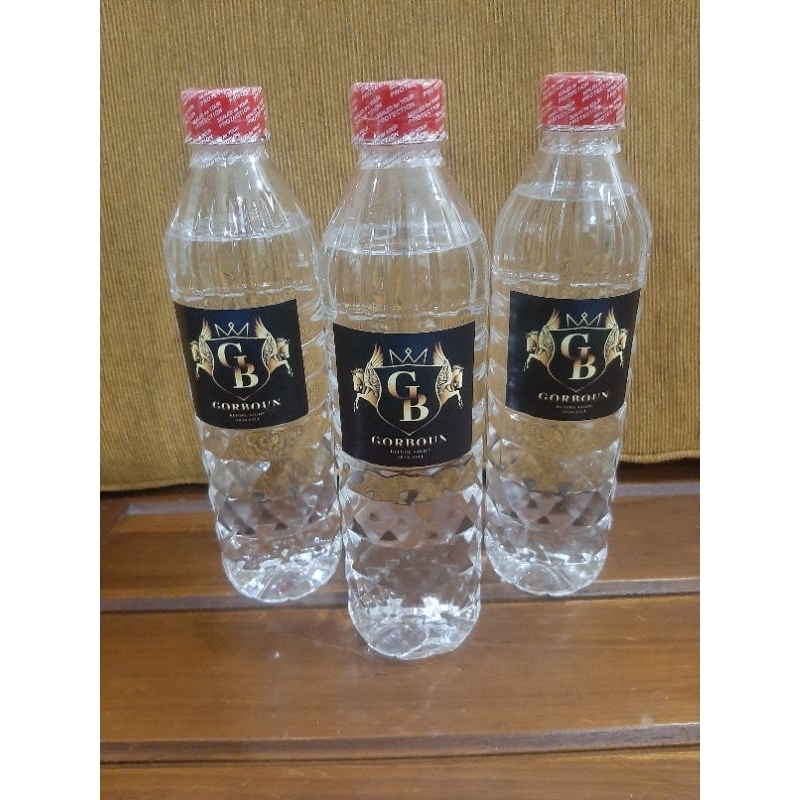 

Air Mineral Bali Khas Karangasem