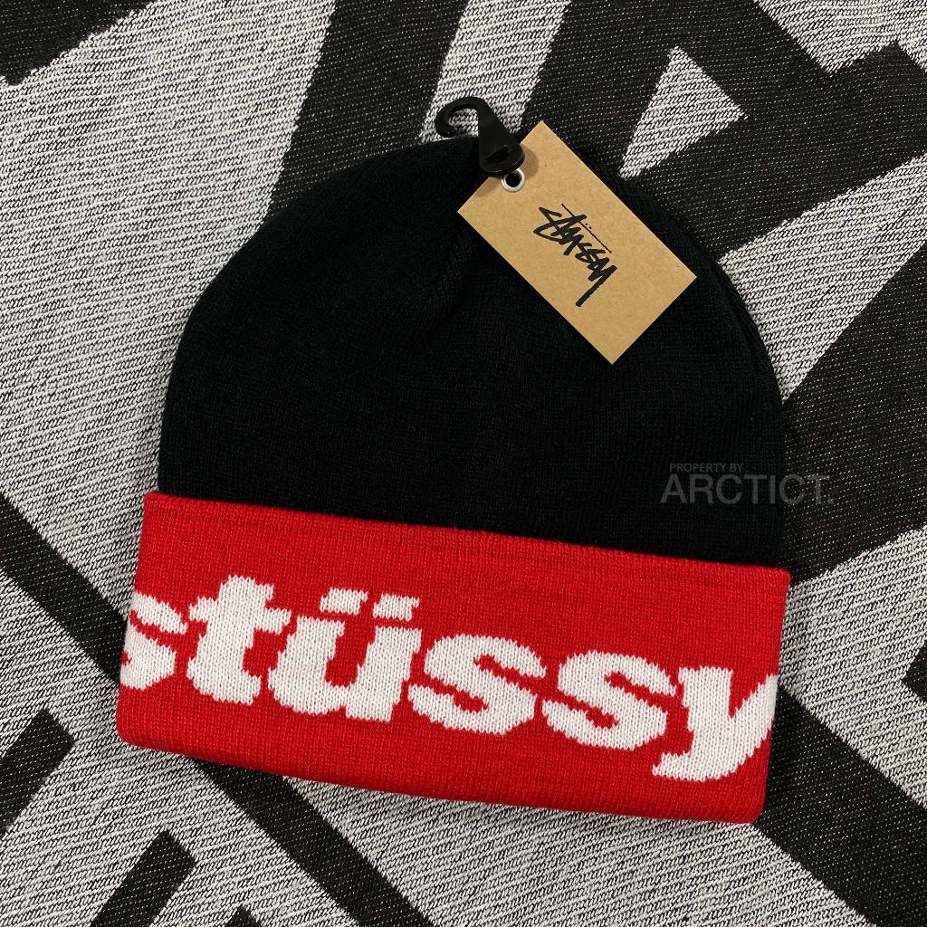 STUSSY HELVETICA JACQUARD BEANIE HAT - BLACK | KUPLUK STUSSY