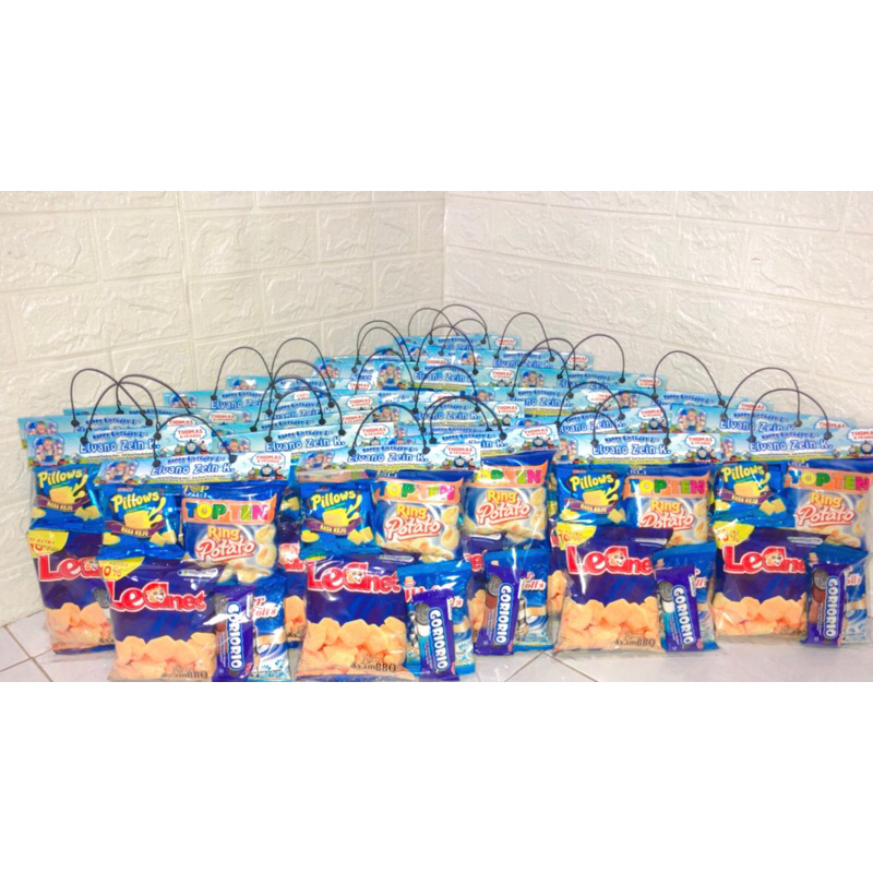 

SNACK/BINGKISAN/HAMPERS/ SOUVENIR ULANG TAHUN, IDUL FITRI, KHITAN MURAH‼️