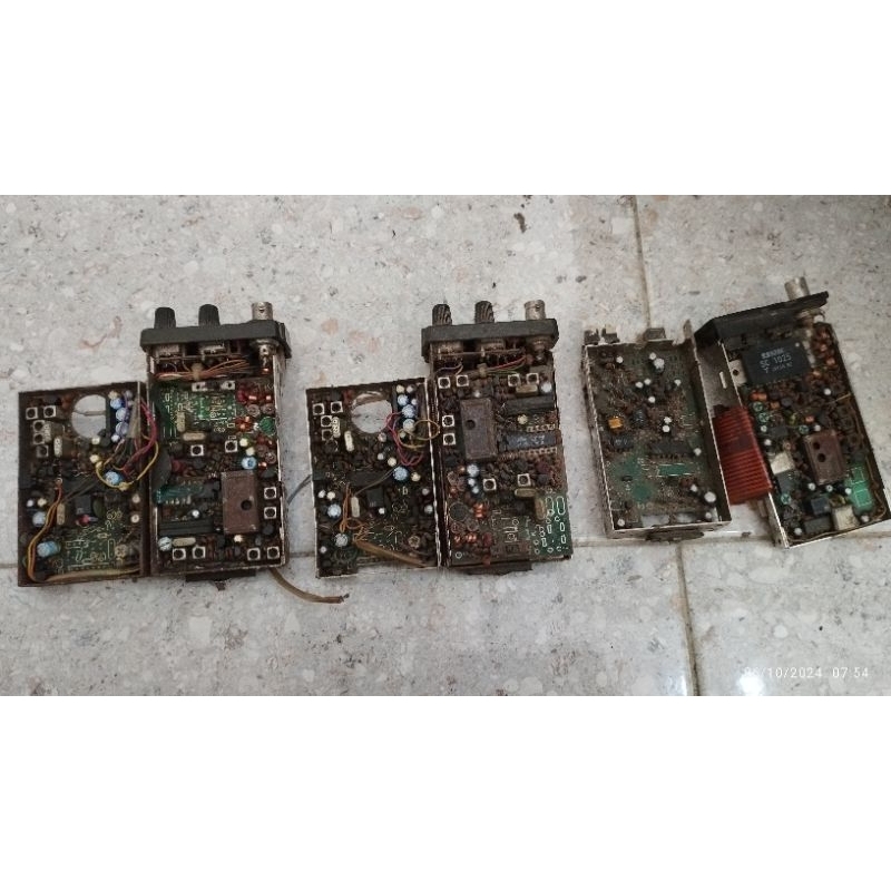 3 buah HT jadul icom 2n / 02n (part/kanibal)