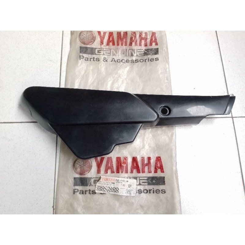 COVER TUTUP AKI ACCU KANAN YAMAHA ALFA CHAMP ORIGINAL ASLI YAMAHA YGP 3WE