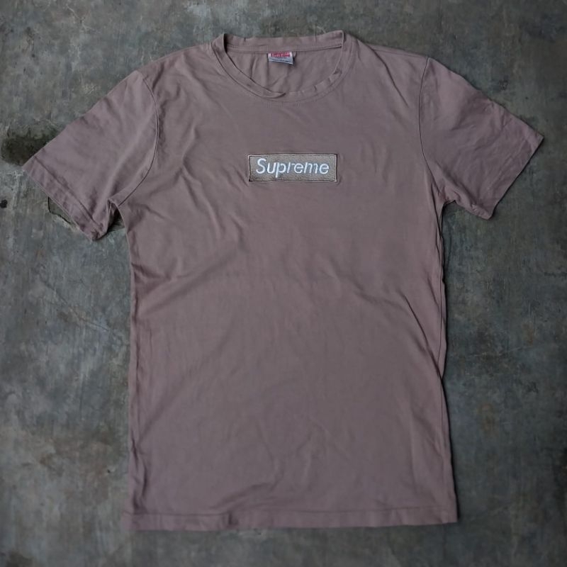 supreme logo box usa kaos second bekas