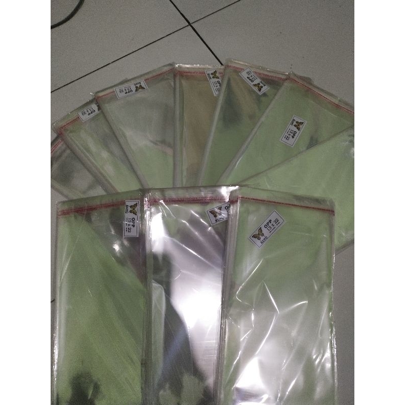 

plastik undangan opp ukuran 13x22x30mic,isi 1000 pcs pake lem