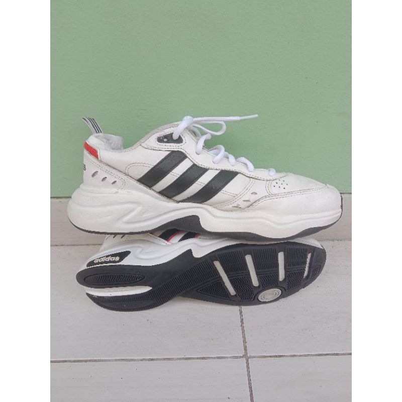 sepatu tennis 43 second