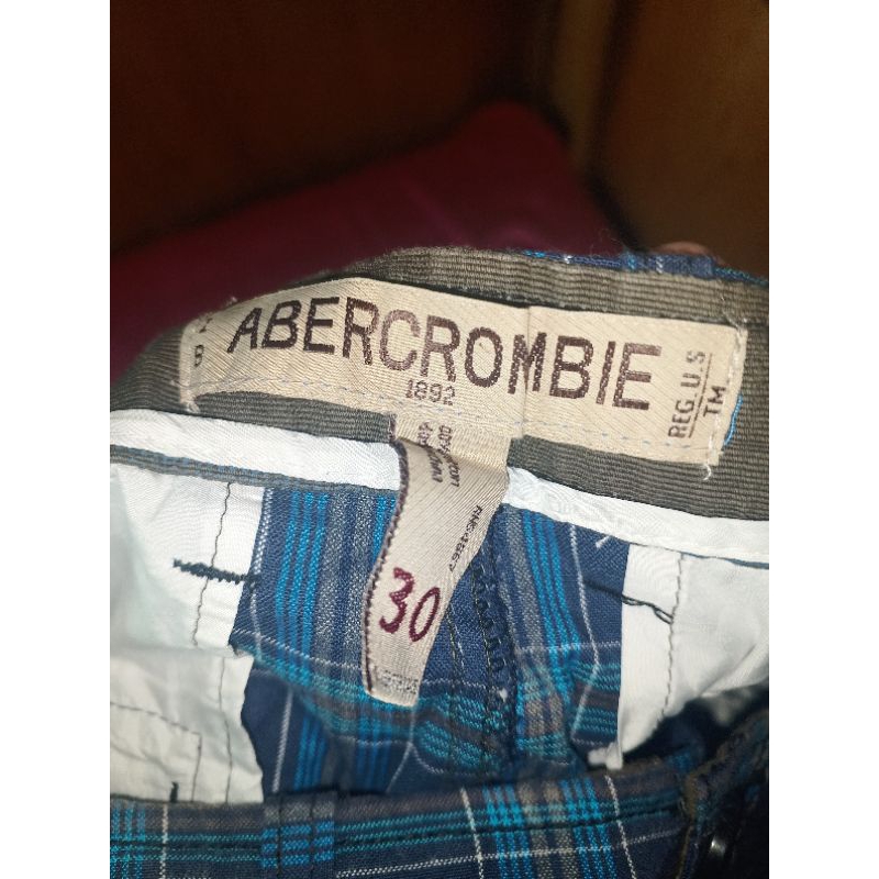 CELANA PENDEK ABERCROMBIE