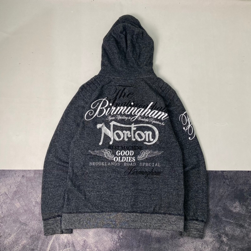 Zip Hoodie Norton England ( Like New )