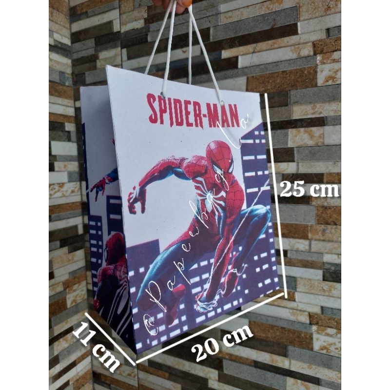 

Paperbag Spiderman / Animasi Karakter Laki / Ultah Hampers