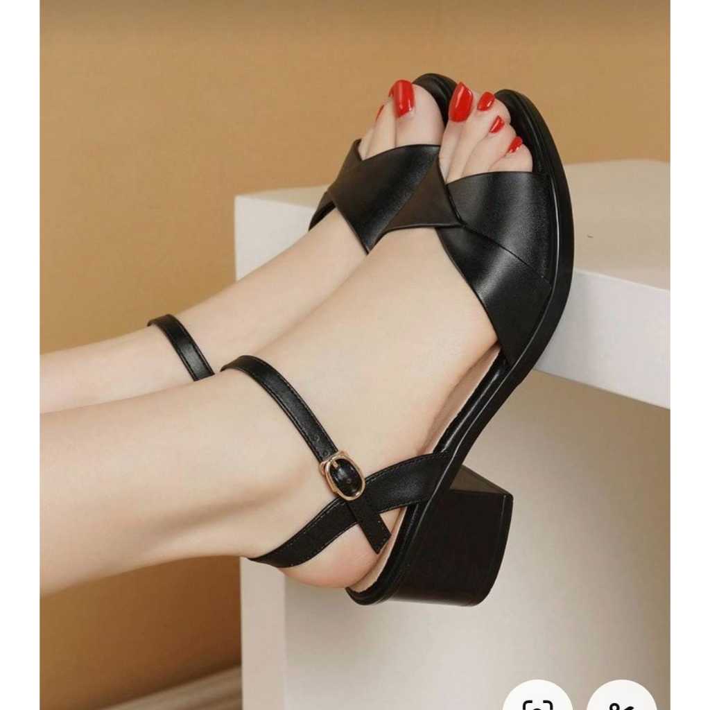 heels hak tahu pake tali