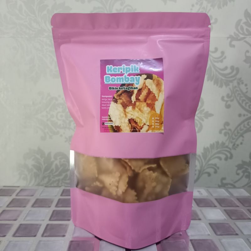 

Keripik Bombay Naylalicious Renyah Gurih 100 gr