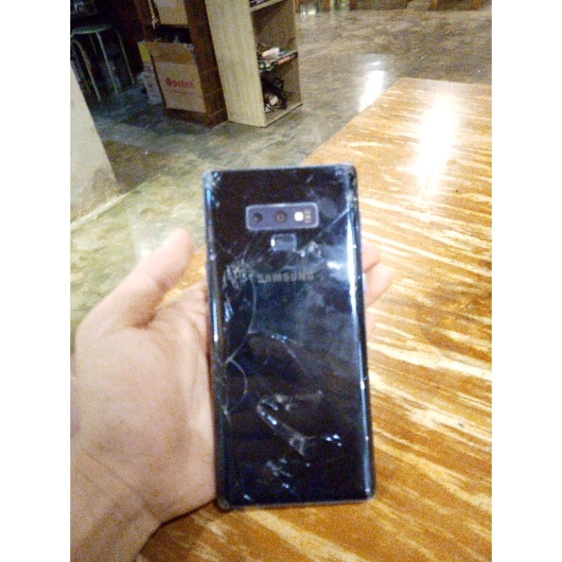 Samsung note 9 second masi hidup tapi lcd blank