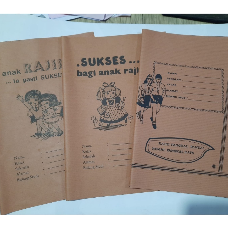 

FG2 Sampul buku coklat kraf ukuran Quarto PER PAK