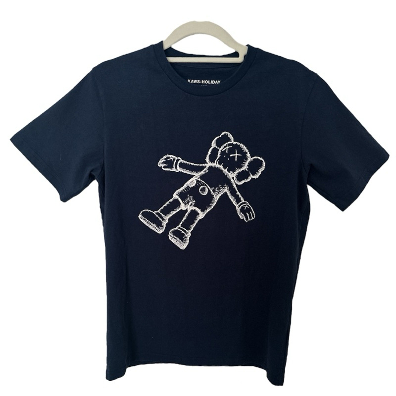 K*ws Holiday Korea Size M Navy